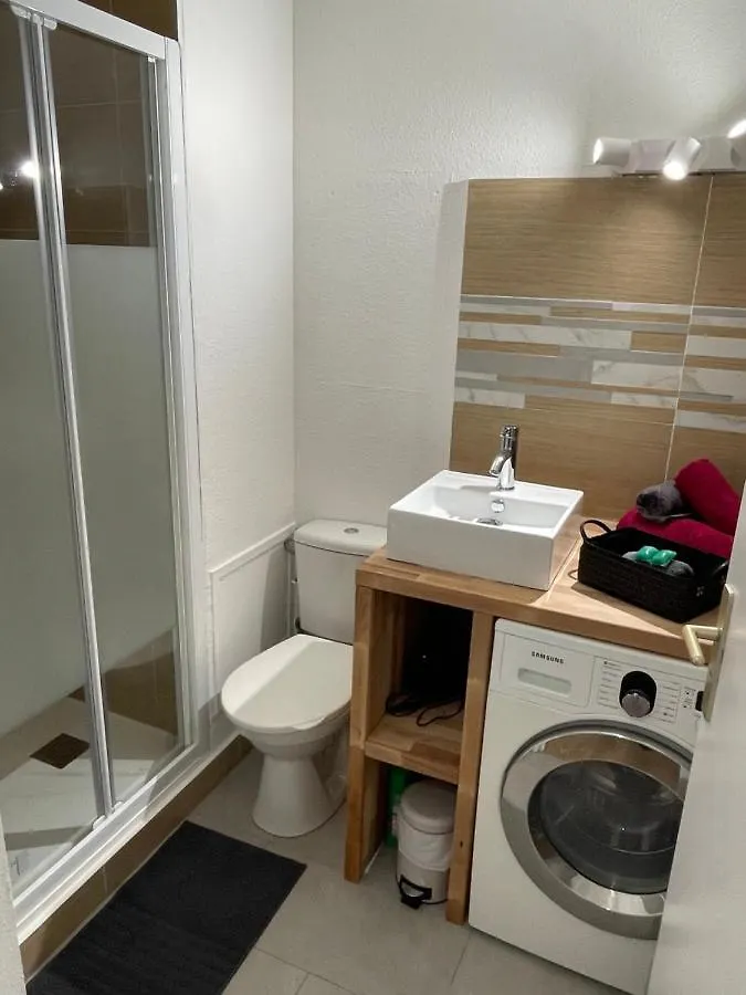 Studio à Nice avec garage Appartement