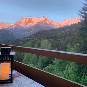 https://studio-turquoise-grattague.hotels-rhonealpes.com